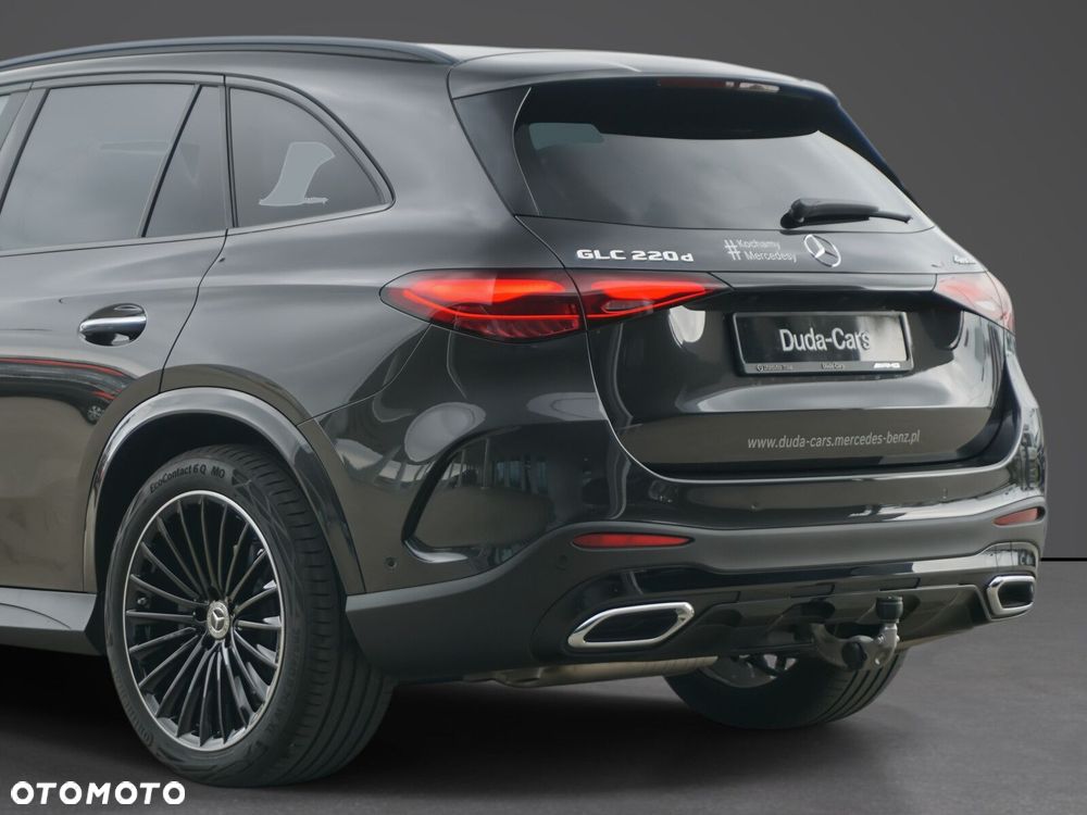 Mercedes-Benz GLC - 12