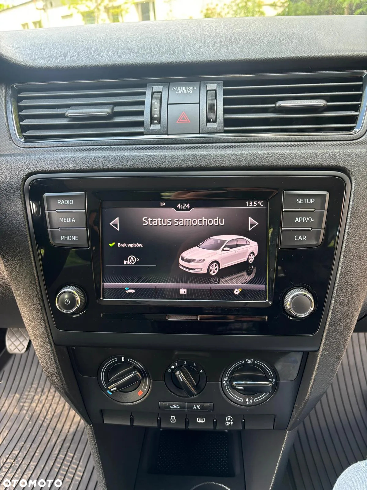 Skoda RAPID - 6