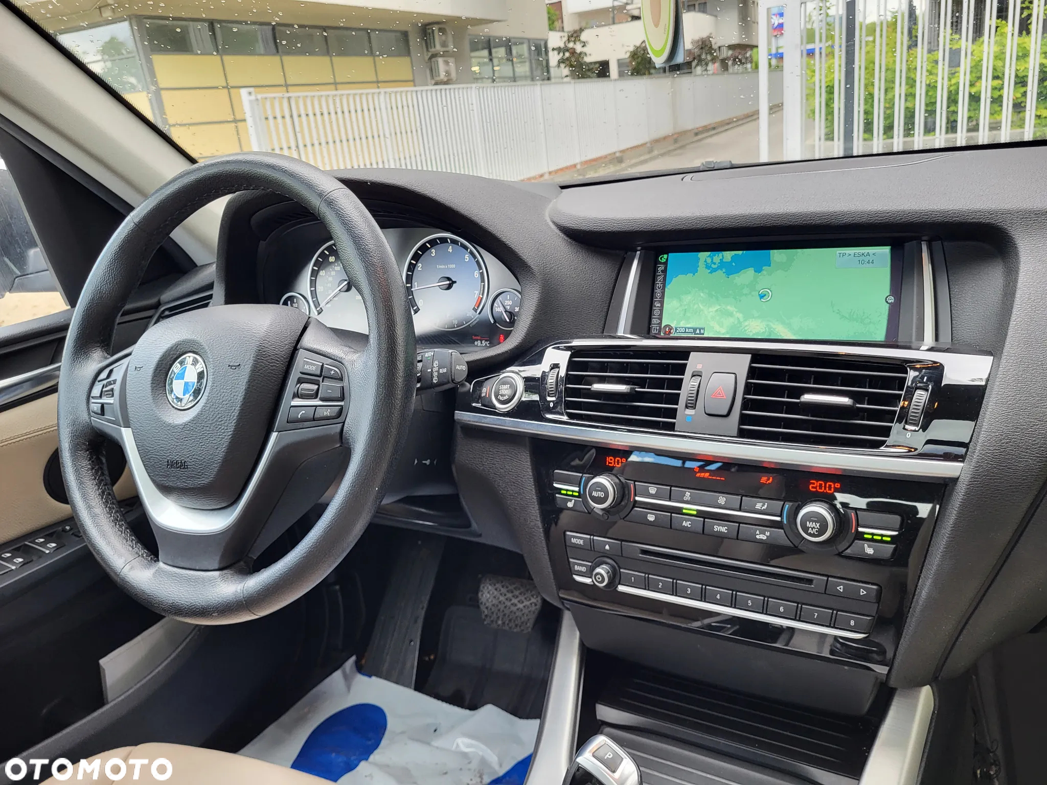 BMW X3 xDrive28i xLine - 9