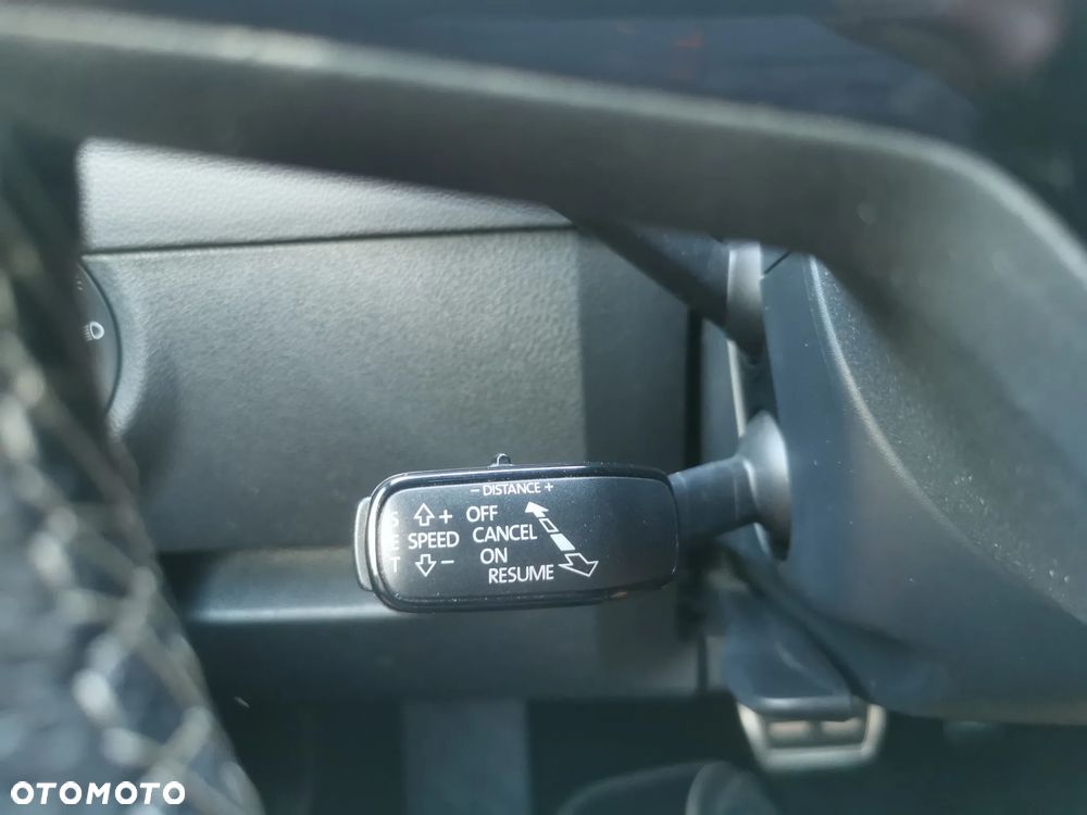 Skoda Octavia 2.0 TDI DSG RS - 16