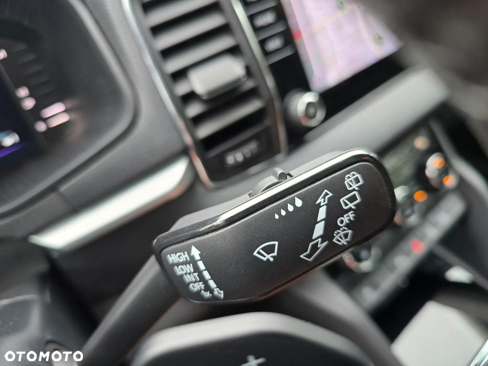 Skoda Karoq 1.5 TSI ACT 4x2 Style DSG - 19