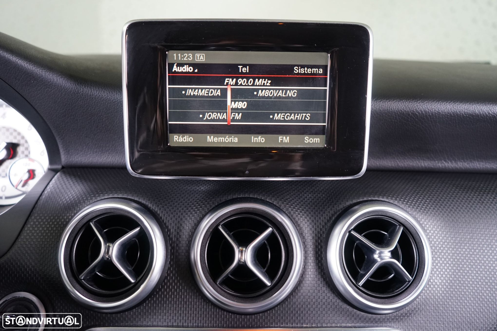 Mercedes-Benz A 180 CDI AMG Line - 33