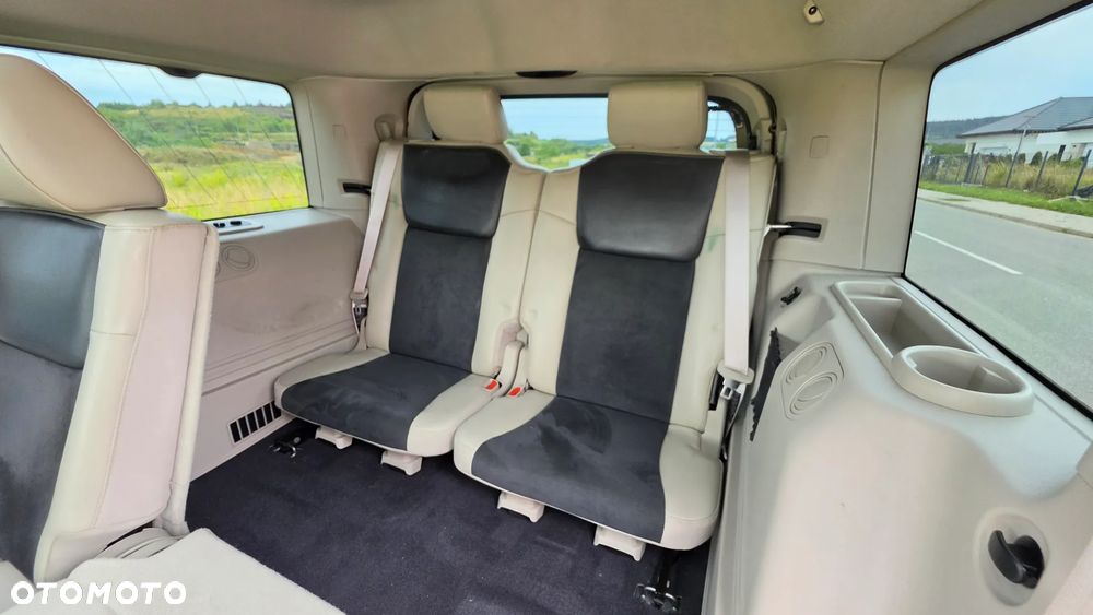 Jeep Commander 3.0 CRD Overland - 10