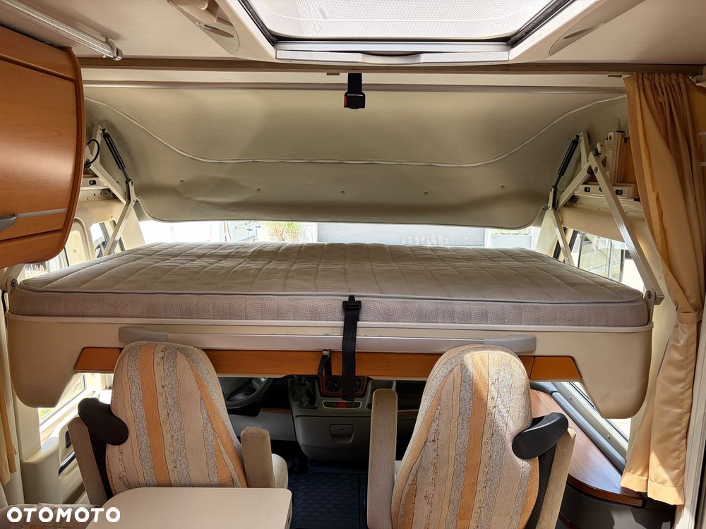 Hymer-Eriba B504 CL - 13
