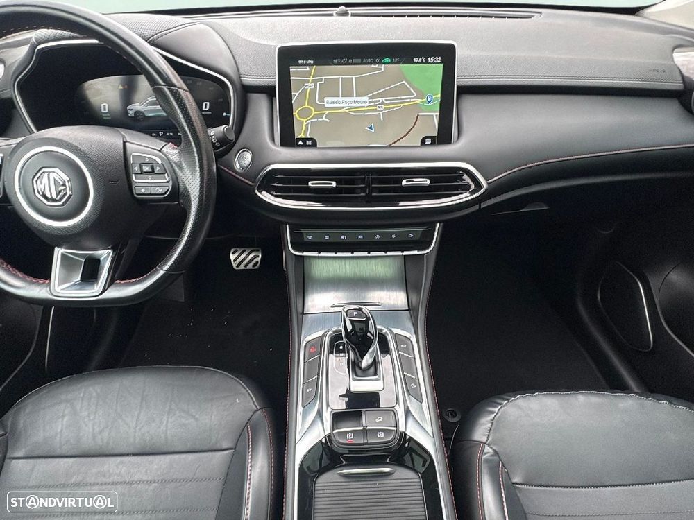 MG EHS 1.5 T-GDI Plug-in Hybrid Luxury - 14