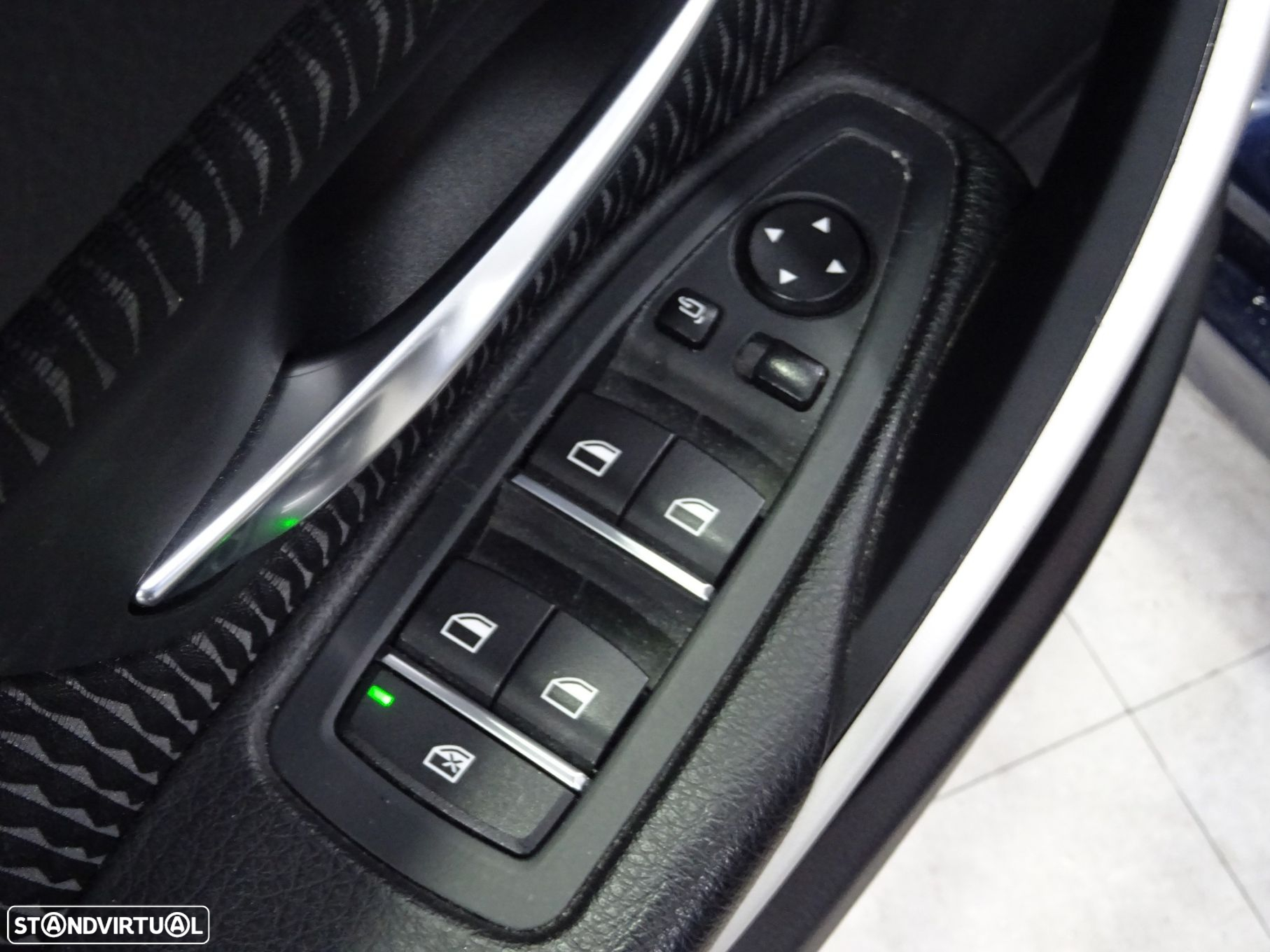 BMW 318 d Advantage Auto - 12