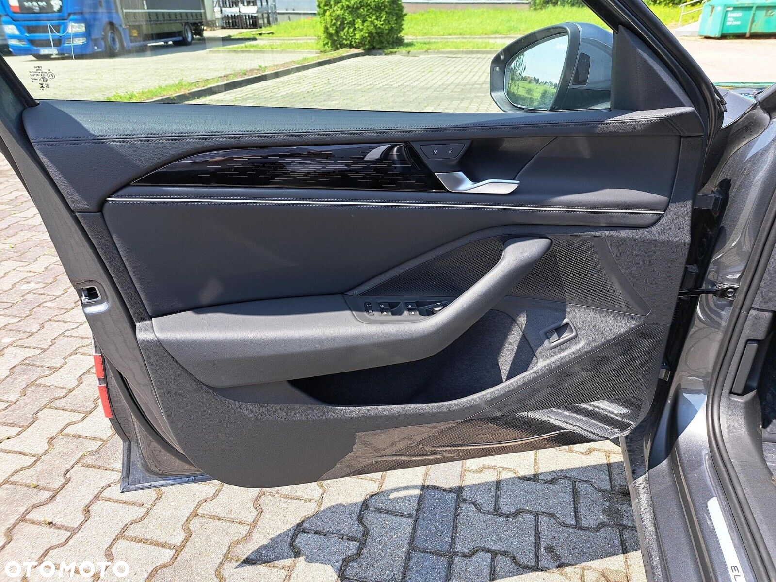 Volkswagen Passat 1.5 TSI EVO Elegance DSG - 17