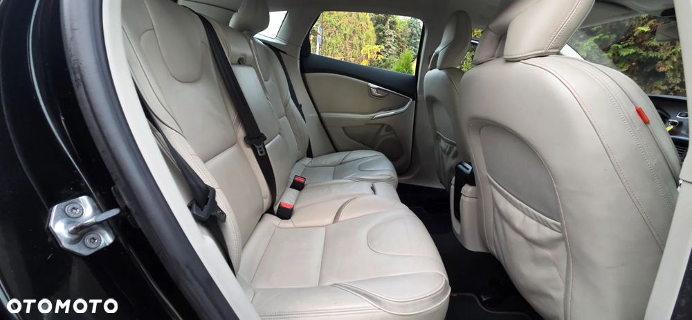 Volvo V40 D2 Drive-E Ocean Race - 29