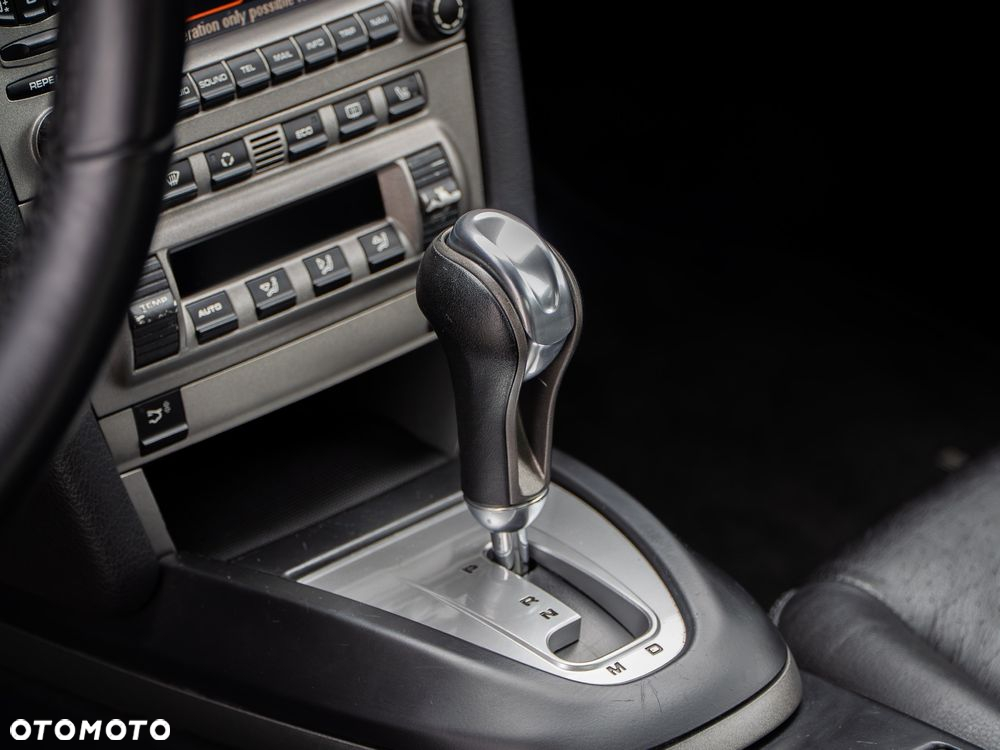 Porsche 911 Carrera Tiptronic S - 20