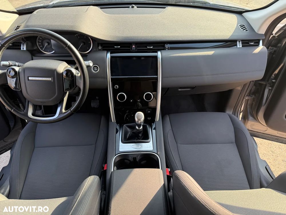 Land Rover Discovery Sport - 13