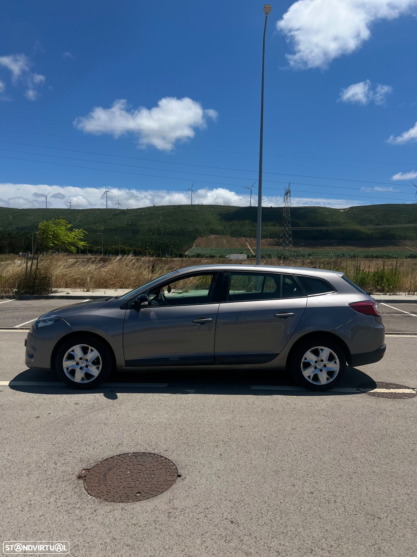 Renault Mégane Sport Tourer 1.5 dCi Dynamique CO2 Champion - 4
