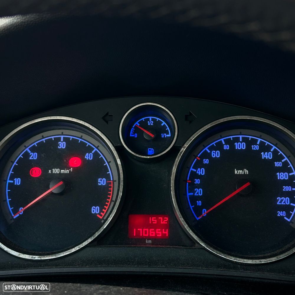 Opel Astra Cabrio TwinTop 1.9 CDTi - 9