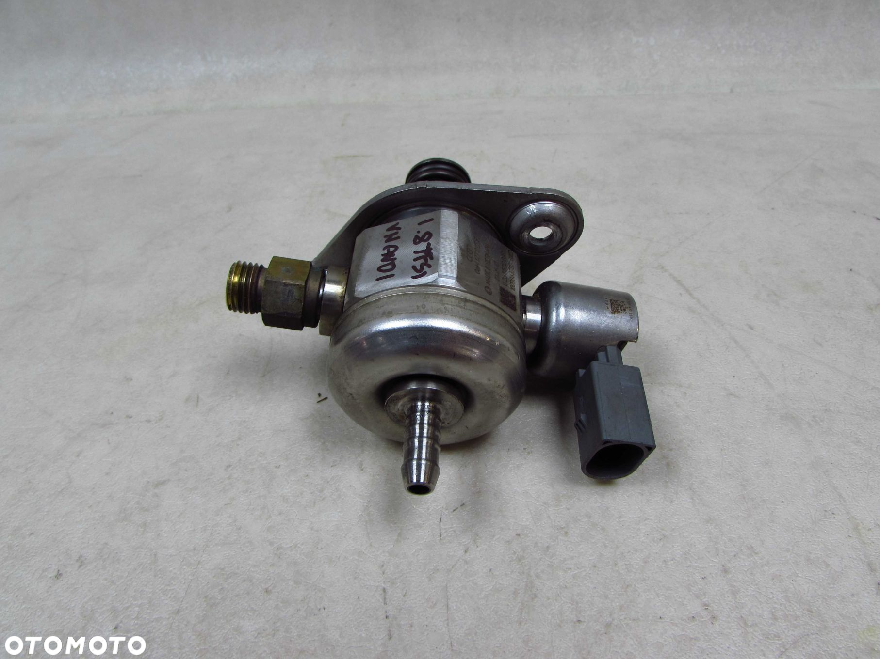 AUDI VW SKODA 1.8 TFSI POMPA WTRYSKOWA PALIWA 06H127025E - 2