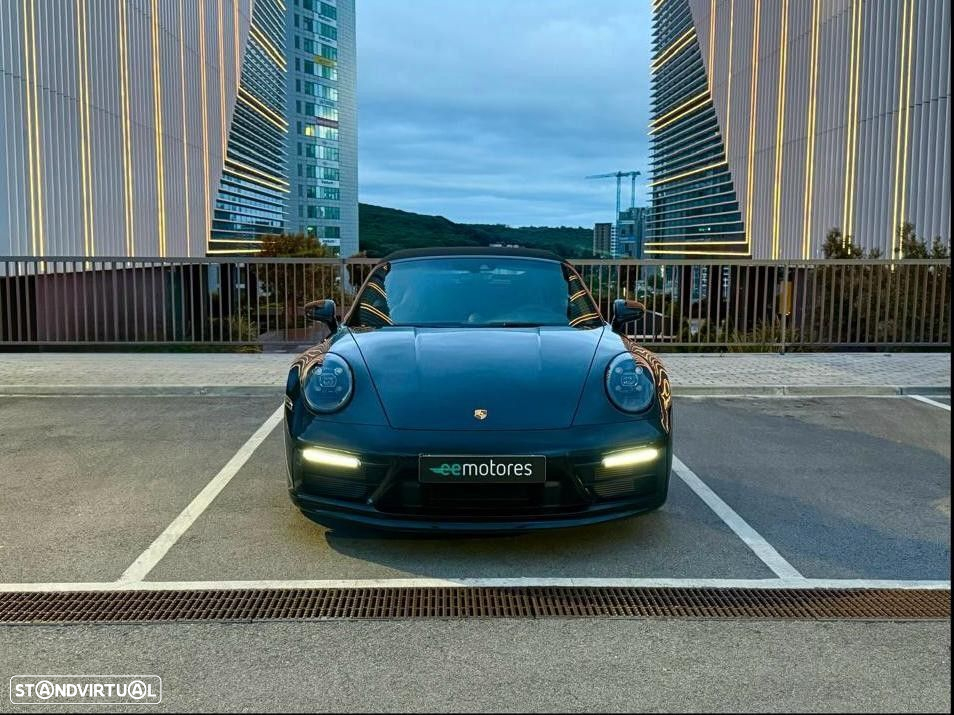 Porsche 911 (992) - 15