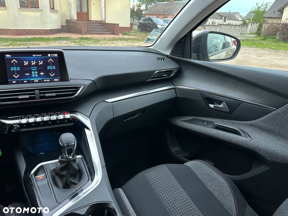 Peugeot 3008 - 10