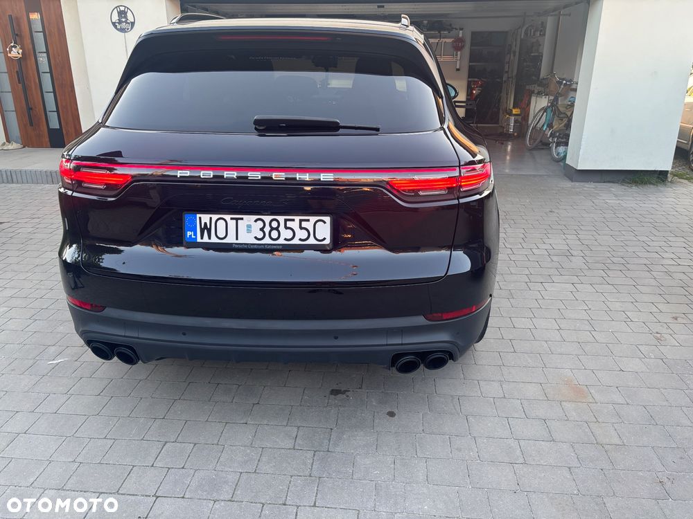 Porsche Cayenne Standard - 8