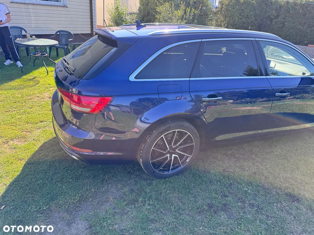Audi A4 Avant 2.0 TDI Sport S tronic - 7