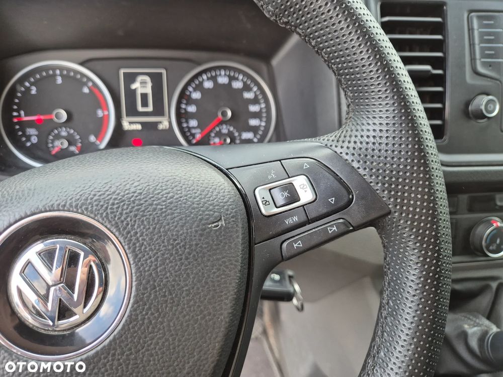 Volkswagen Crafter - 38