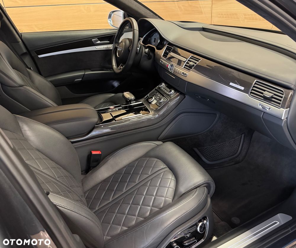 Audi S8 4.0 TFSI Quattro - 14