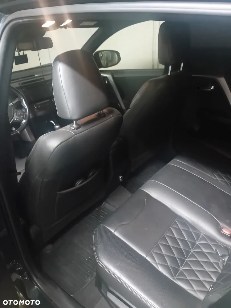 Toyota RAV4 Hybrid Prestige 4x4 - 5