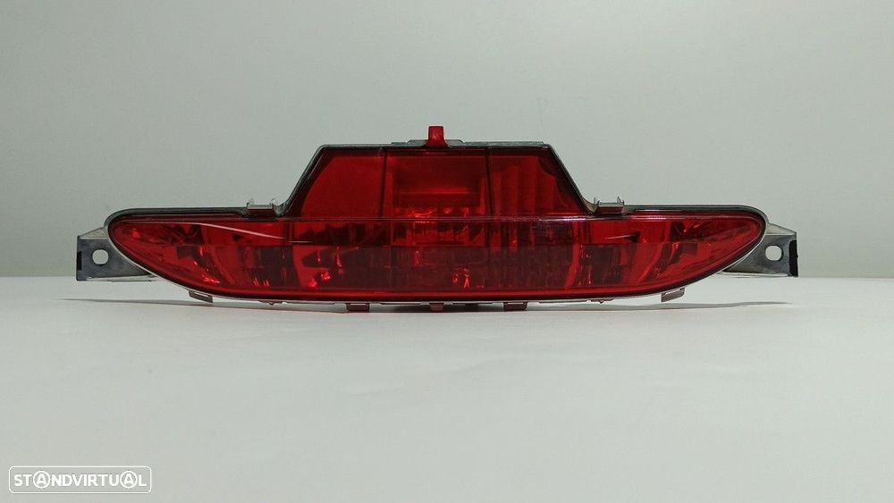 FAROLIM TRASEIRO CENTRAL PEUGEOT 208 (P2) ALLURE - 1