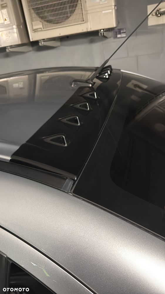 Mitsubishi Lancer Evolution - 10
