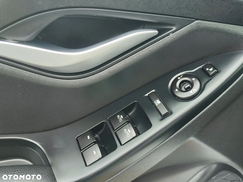 Hyundai ix20 1.4 blue YES Gold - 19