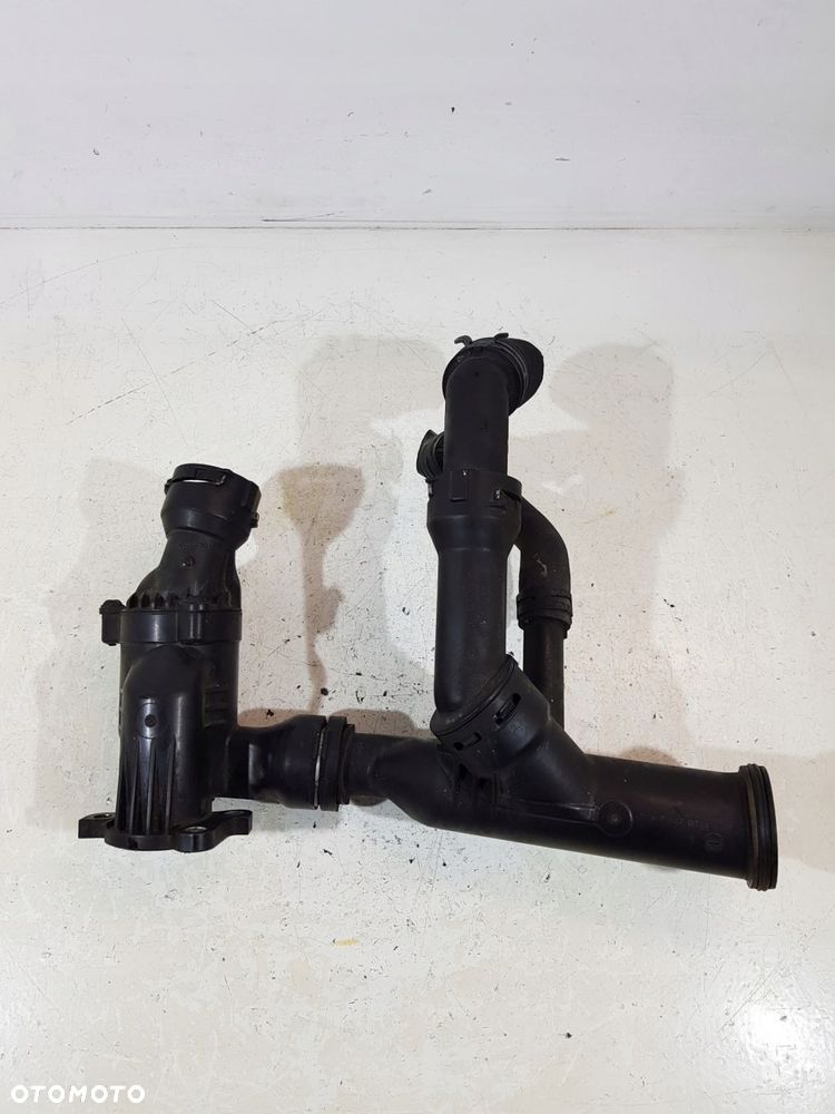 obudowa termostatu króciec 04l121111h vw audi a6 a4 2.0 tdi - 6