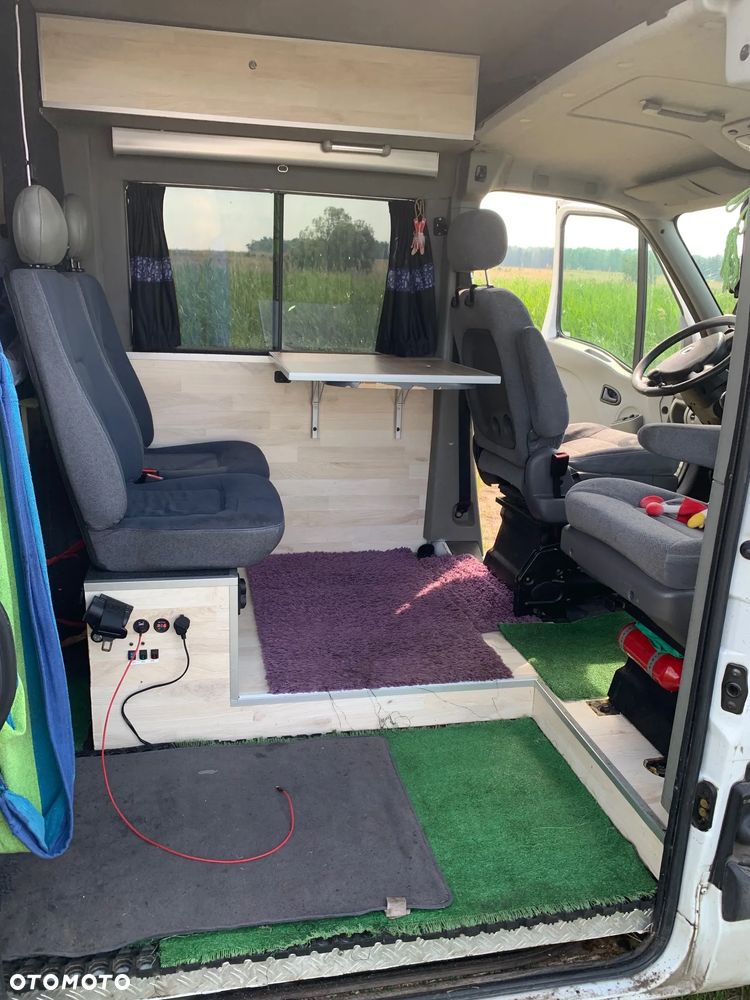 Nissan Interstar - 13