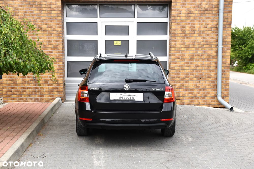 Skoda Octavia 1.6 TDI Sport Edition - 31