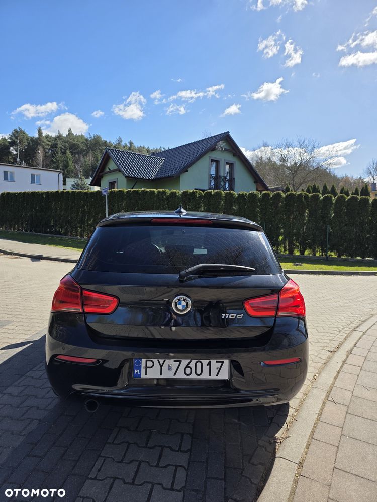 BMW Seria 1 - 23