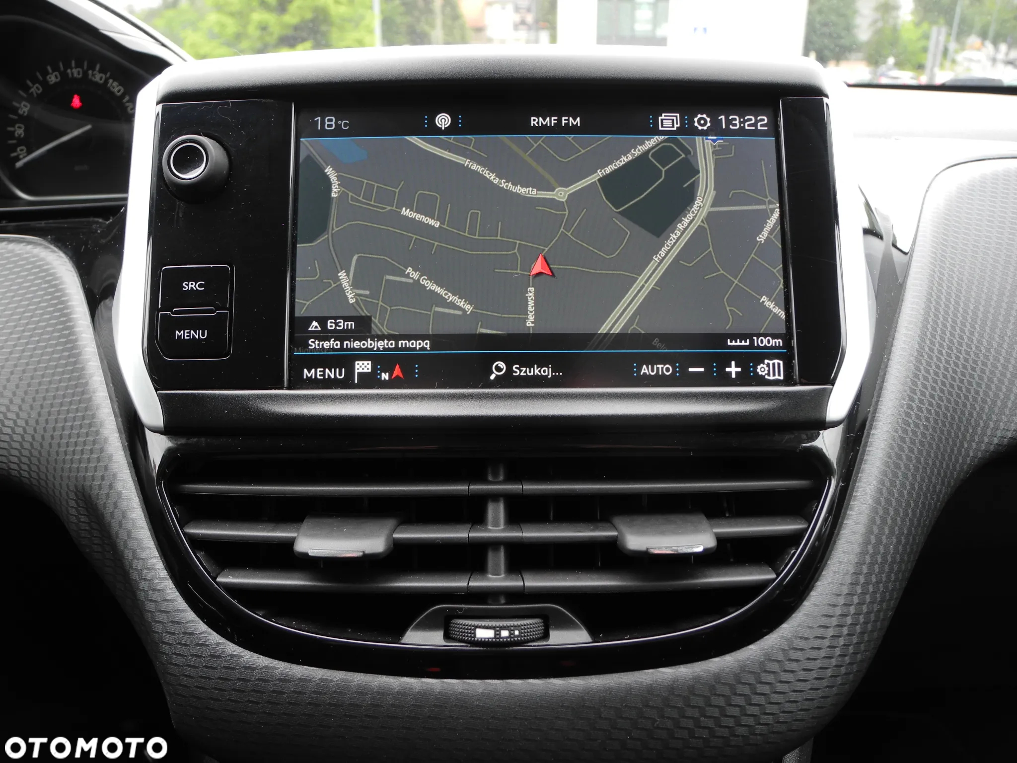 Peugeot 2008 - 9