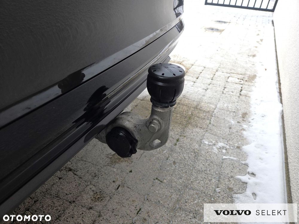 Volvo V60 B4 B Plus Dark - 34
