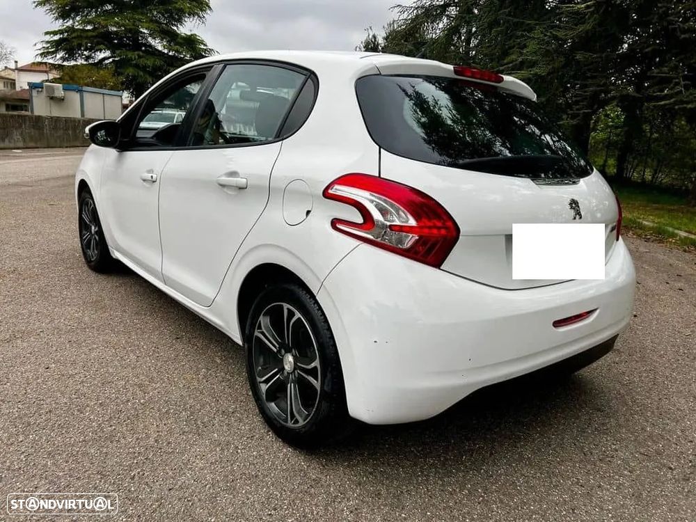 Peugeot 208 1.4 HDi Active - 3
