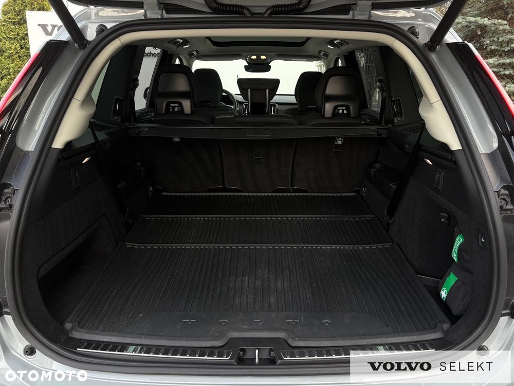 Volvo XC 90 - 15