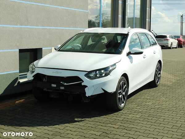 Kia Ceed SW 1.6 CRDi (48V Mild-Hybrid) DCT7 Spirit