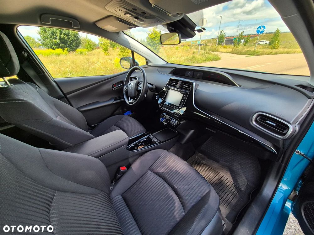 Toyota Prius Hybrid Comfort - 29