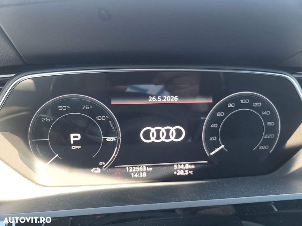 Audi e-tron quattro S - 12