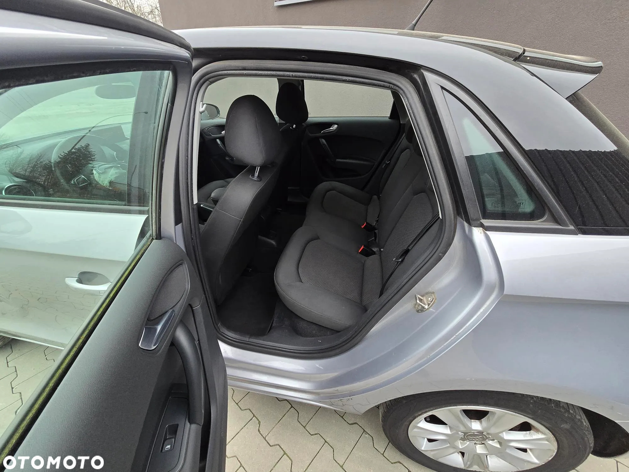 Audi A1 1.6 TDI Sportback Attraction - 16