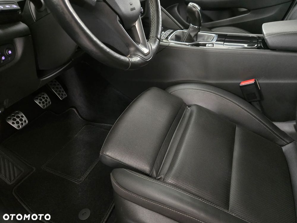 Opel Insignia 2.0 Ultimate Exclusive - 21