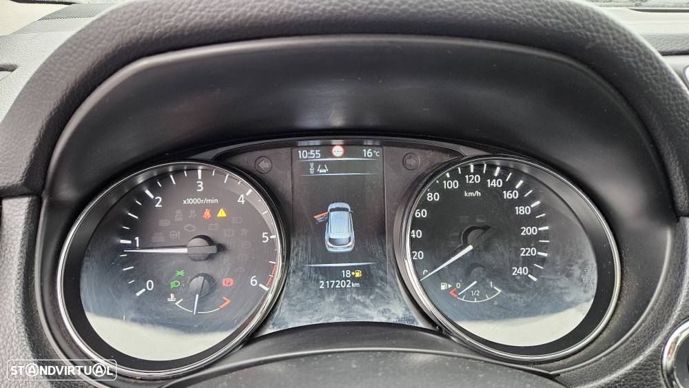 Nissan Qashqai 1.6 dCi TEKNA+ - 4