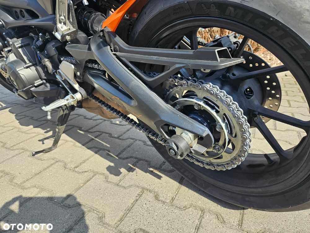 Yamaha MT - 5