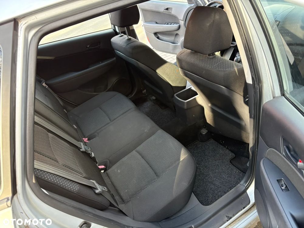 Hyundai i30 i30cw 1.6 CRDi FIFA WM Edition - 15