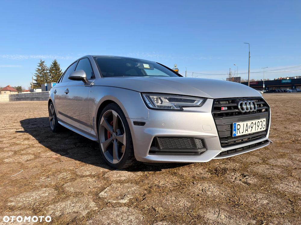 Audi S4 Limousine - 14