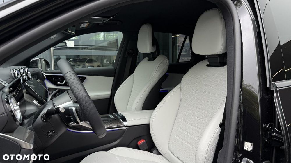 Mercedes-Benz GLC - 4