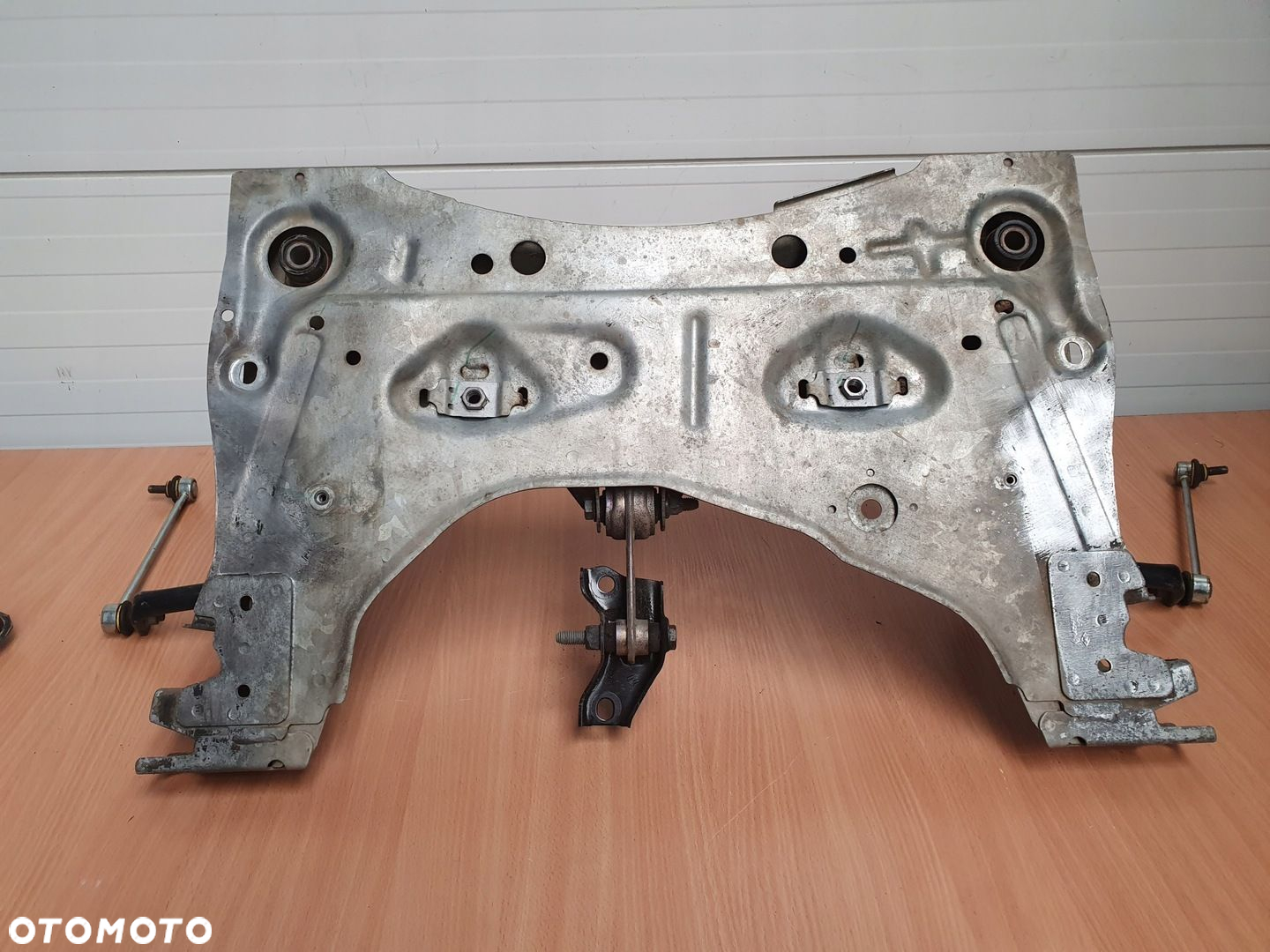 SANKI WÓZEK KOŁYSKA STABILIZATOR PRZÓD RENAULT ZOE I - 5