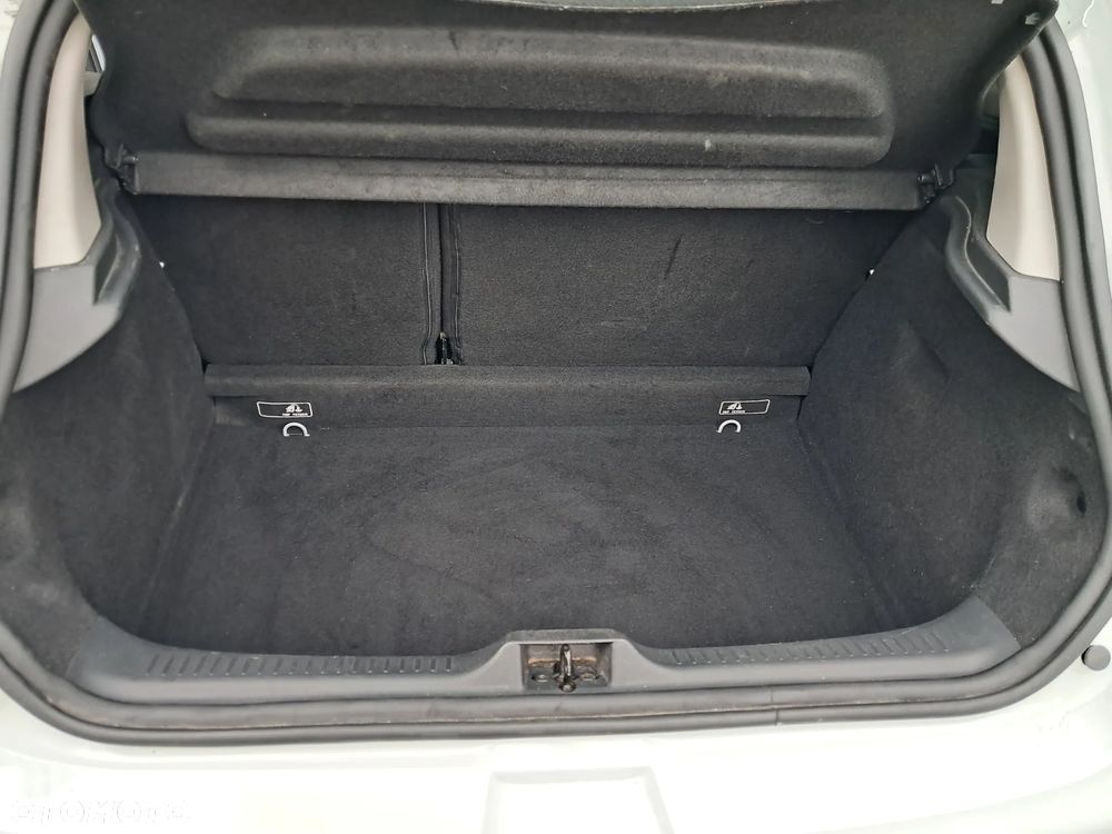 Renault Clio (Energy) TCe 90 Bose Edition - 16