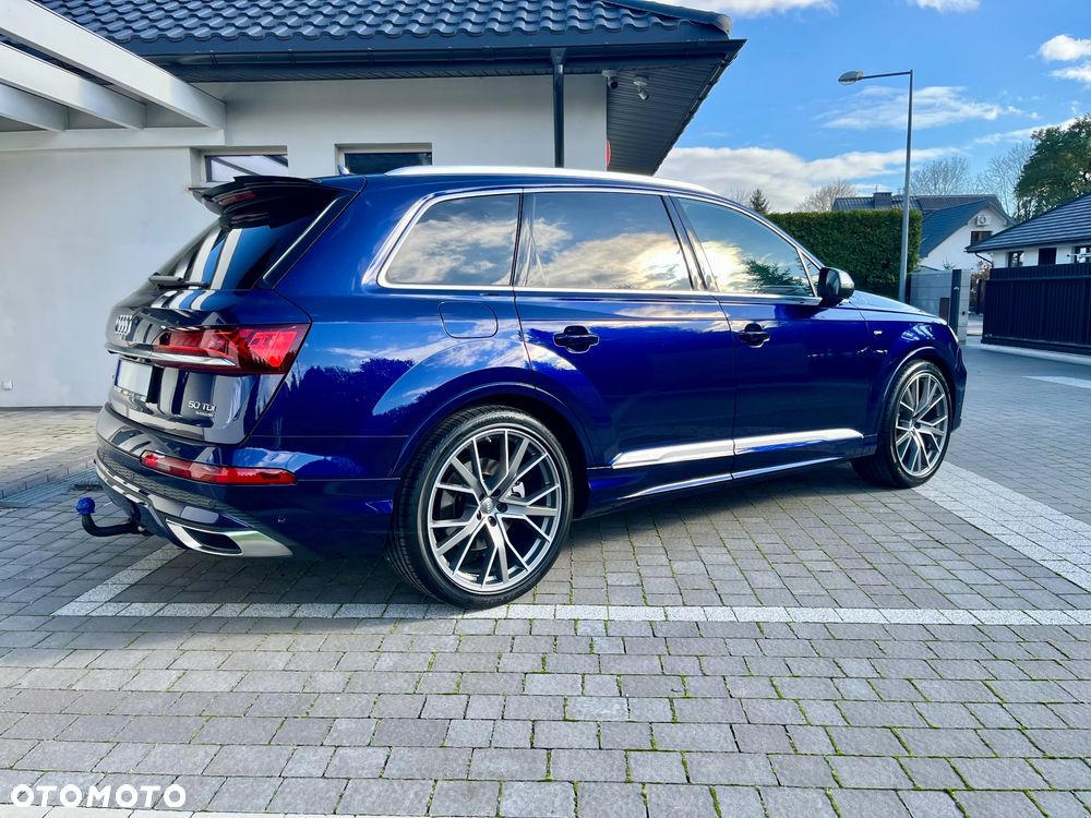 Audi Q7 2019 photo 3