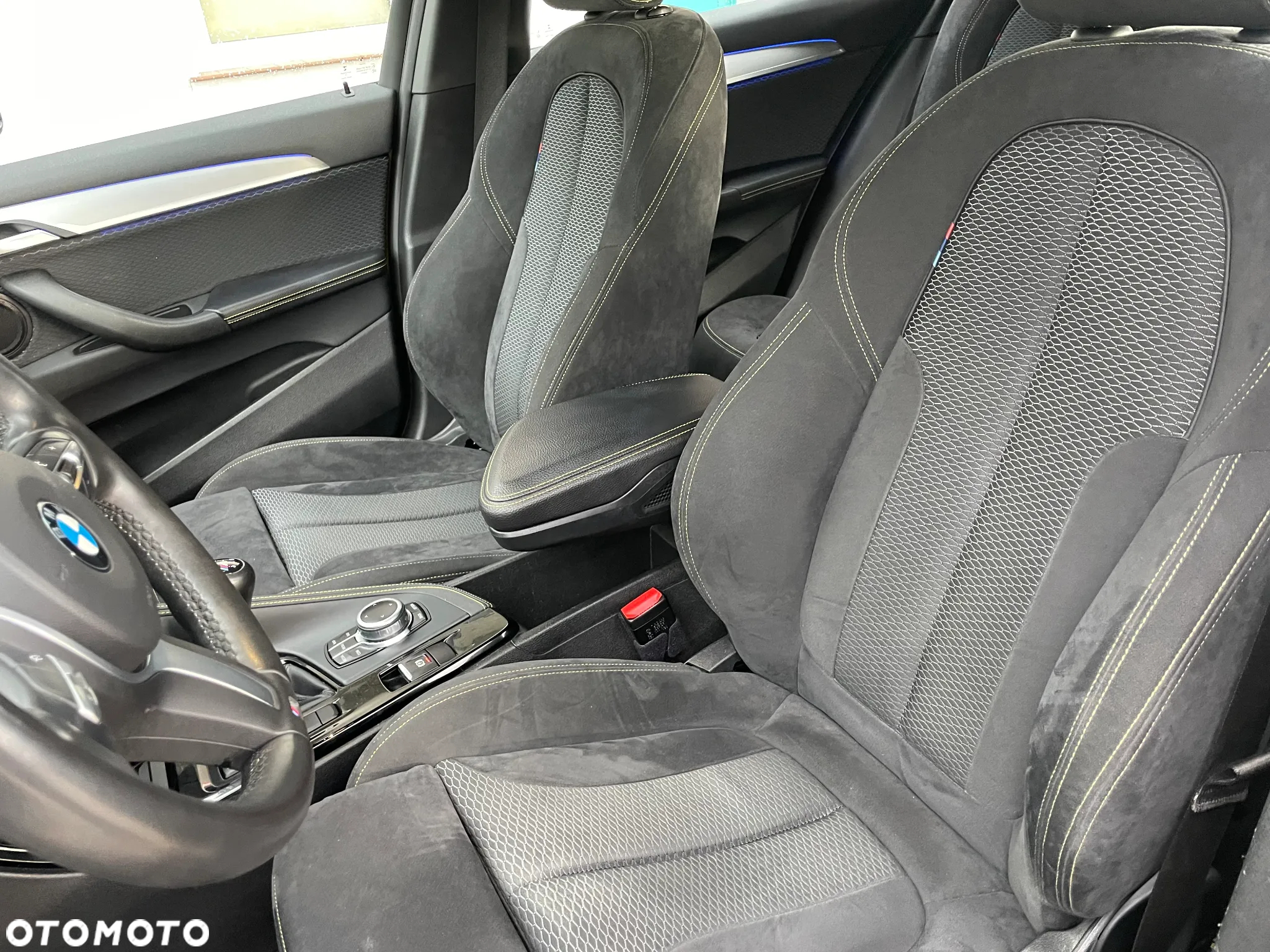 BMW X2 sDrive18i Advantage Plus - 15