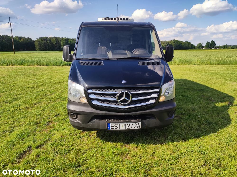 Mercedes-Benz Mercedes-Benz Sprinter - 1
